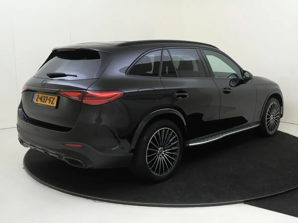 400e 4MATIC AMG Line Premium Plus /Panoramadak /Burmester /HUD /20 Inch /Achterasbesturing /Airmatic /Winterpakket