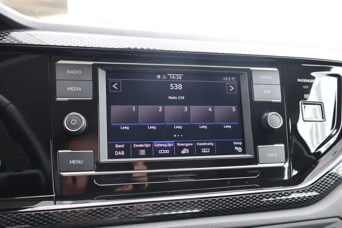 1.0 TSI 95pk Life | Apple Carplay | Adaptive Cruise | PDC