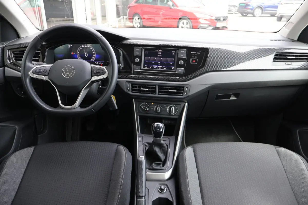 1.0 TSI 95pk Life | Apple Carplay | Adaptive Cruise | PDC