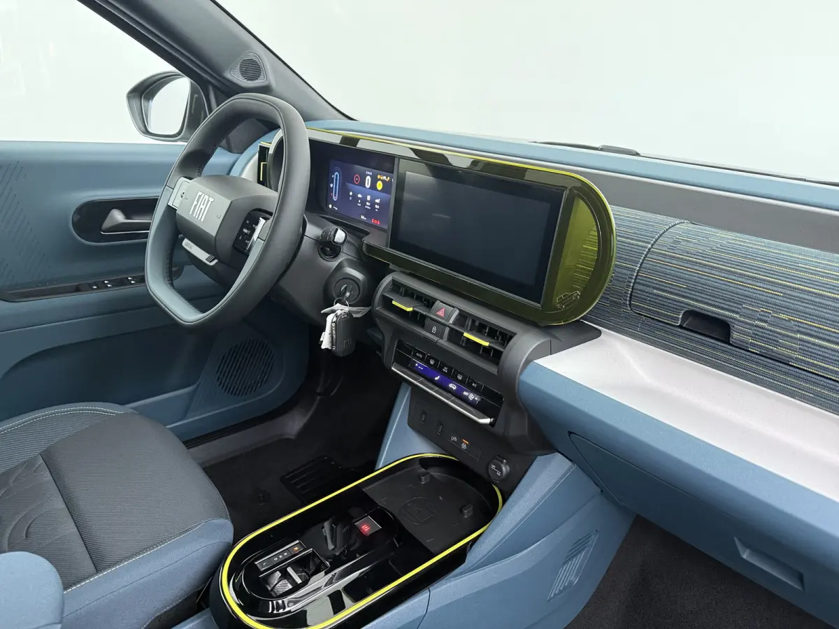 1.2 Hybrid ICON | Achteruitrijcamera | Apple Carplay/Android Auto|telefoonintegratie premium | Extra getint glas