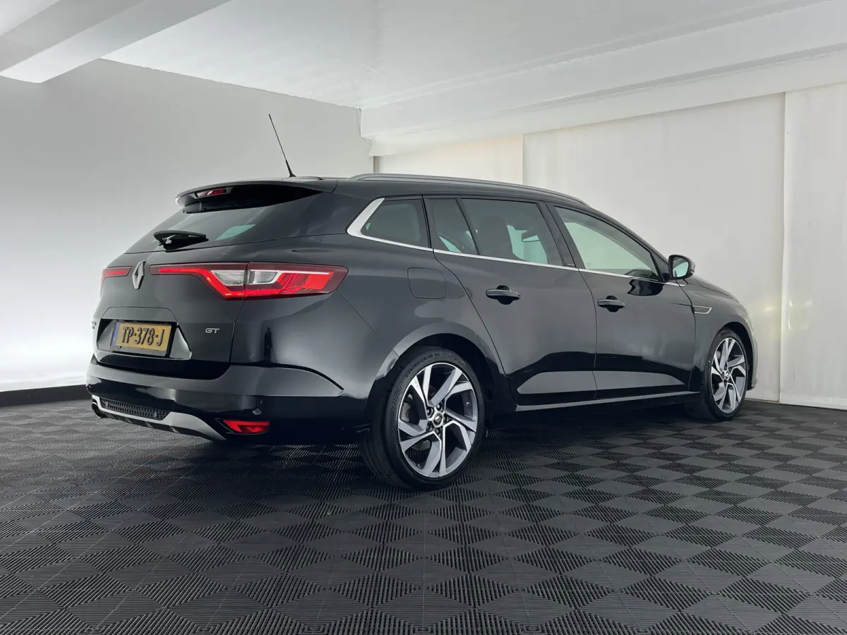 1.6 TCe GT Aut. *FULL-LED | NAVI-FULLMAP | BOSE-SOUND | DIGI-COCKPIT | SPORT-SEATS | SHIFT-PADDLES | DAB+ | KEYLESS | PRIVACY-GLASS | ECC | PDC | CRUISE | 18''ALU*