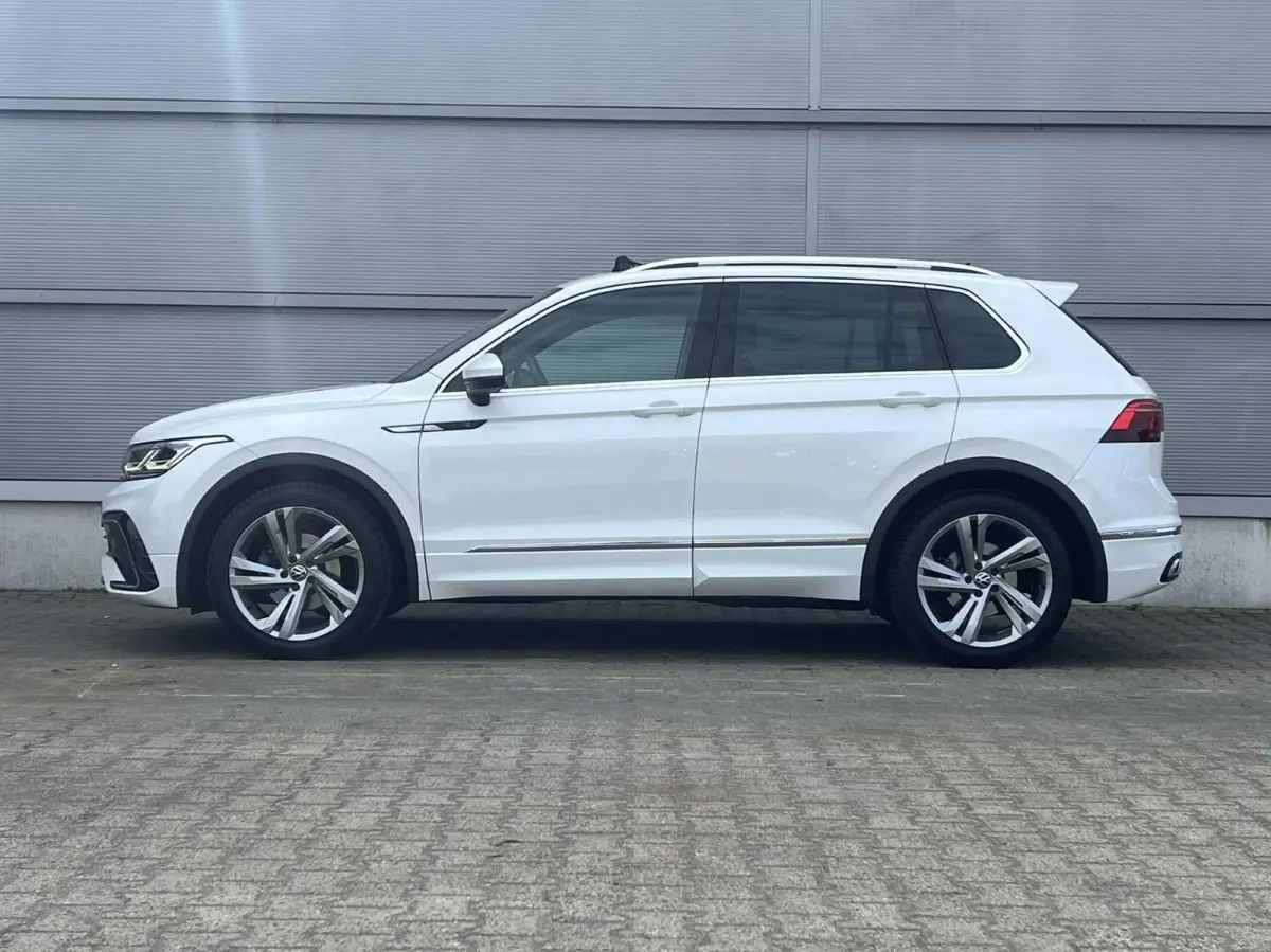 1.5 TSI 150pk DSG R-Line Business+ | Trekhaak | Panoramadak | Camera