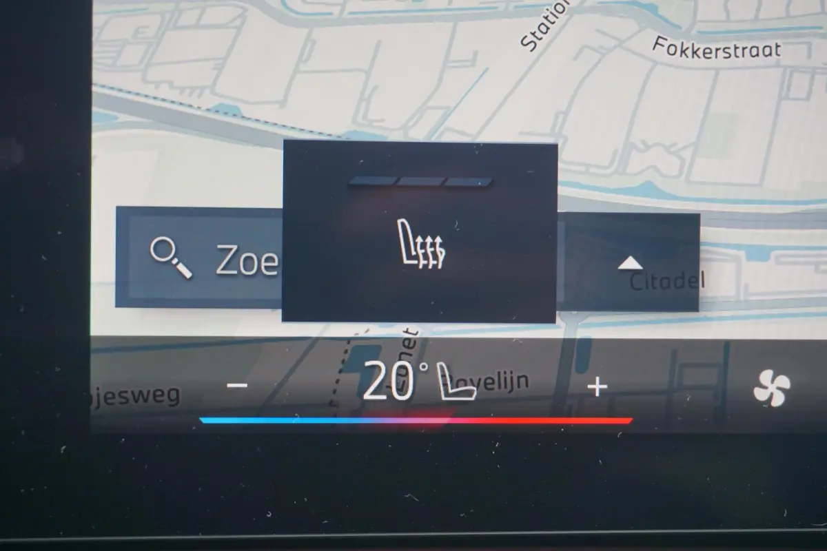xDrive25e | M Sportpakket Pro | Trekhaak | Schuif-kanteldak | Head-up | Harman Kardon | Rondomzicht Camera | Elekrische Stoelen + Geheugen | Cruise control adaptief met Stop&Go en stuurhulp