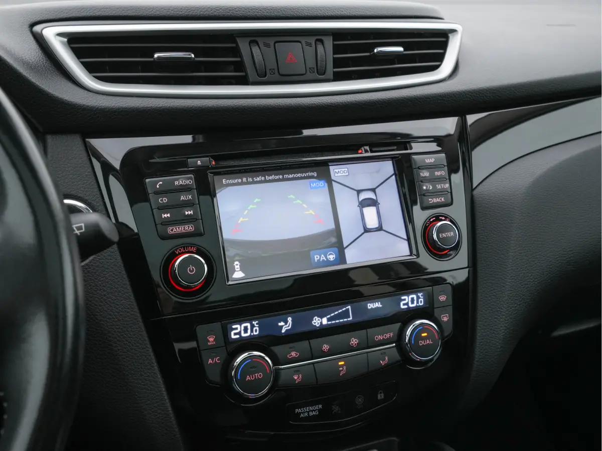 1.2 Tekna *PANO | LEATHER | TOPVIEW | BLINDSPOT | LED-LIGHTS | NAVI-FULLMAP | HEATED-COMFORTSEATS | KEYLESS | DAB+ | PRIVACY-GLASS | ECC | AMBIENTLIGHT | LANE-ASSIST | PDC | 19''ALU*