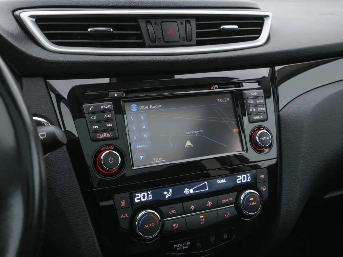 1.2 Tekna *PANO | LEATHER | TOPVIEW | BLINDSPOT | LED-LIGHTS | NAVI-FULLMAP | HEATED-COMFORTSEATS | KEYLESS | DAB+ | PRIVACY-GLASS | ECC | AMBIENTLIGHT | LANE-ASSIST | PDC | 19''ALU*