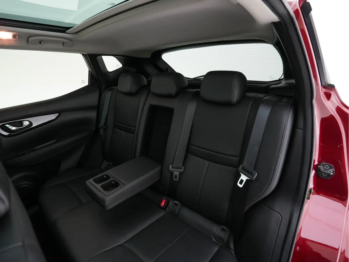 1.2 Tekna *PANO | LEATHER | TOPVIEW | BLINDSPOT | LED-LIGHTS | NAVI-FULLMAP | HEATED-COMFORTSEATS | KEYLESS | DAB+ | PRIVACY-GLASS | ECC | AMBIENTLIGHT | LANE-ASSIST | PDC | 19''ALU*