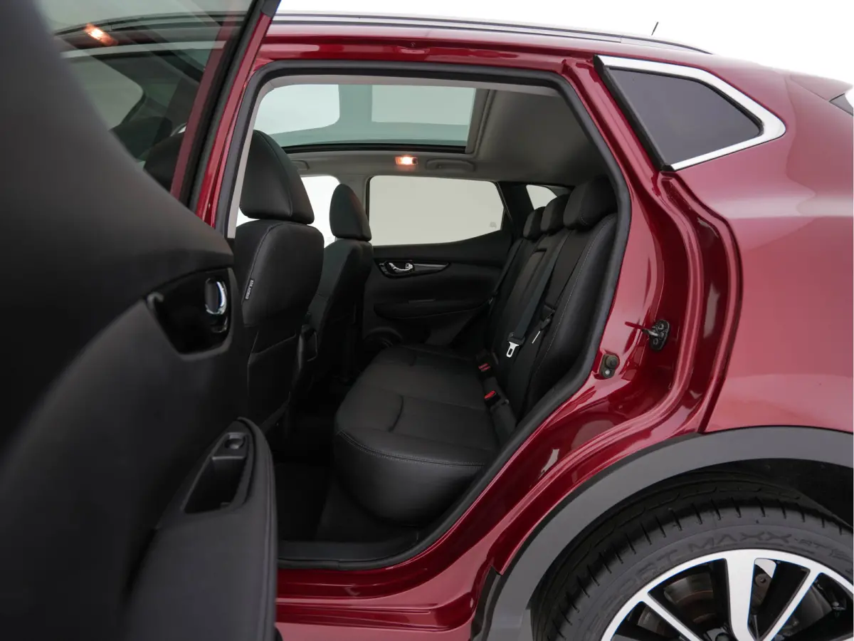 1.2 Tekna *PANO | LEATHER | TOPVIEW | BLINDSPOT | LED-LIGHTS | NAVI-FULLMAP | HEATED-COMFORTSEATS | KEYLESS | DAB+ | PRIVACY-GLASS | ECC | AMBIENTLIGHT | LANE-ASSIST | PDC | 19''ALU*