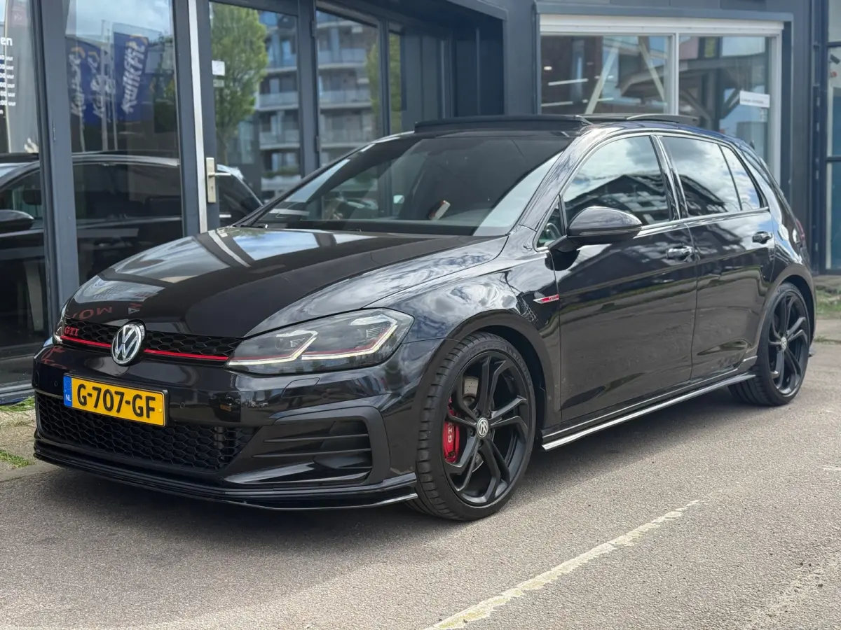 2.0 TSI GTI TCR | Pano | ACC | Camera | Carplay