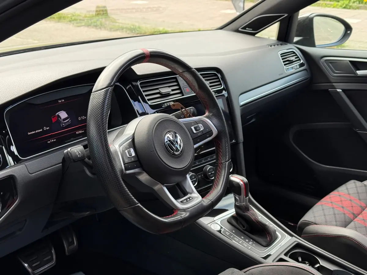 2.0 TSI GTI TCR | Pano | ACC | Camera | Carplay