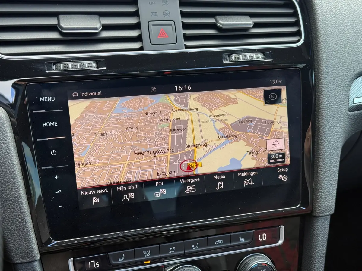 2.0 TSI GTI TCR | Pano | ACC | Camera | Carplay