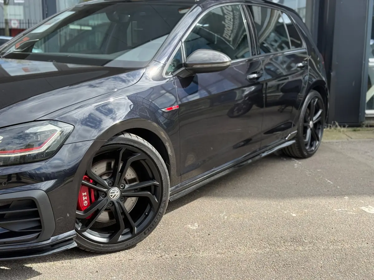 2.0 TSI GTI TCR | Pano | ACC | Camera | Carplay