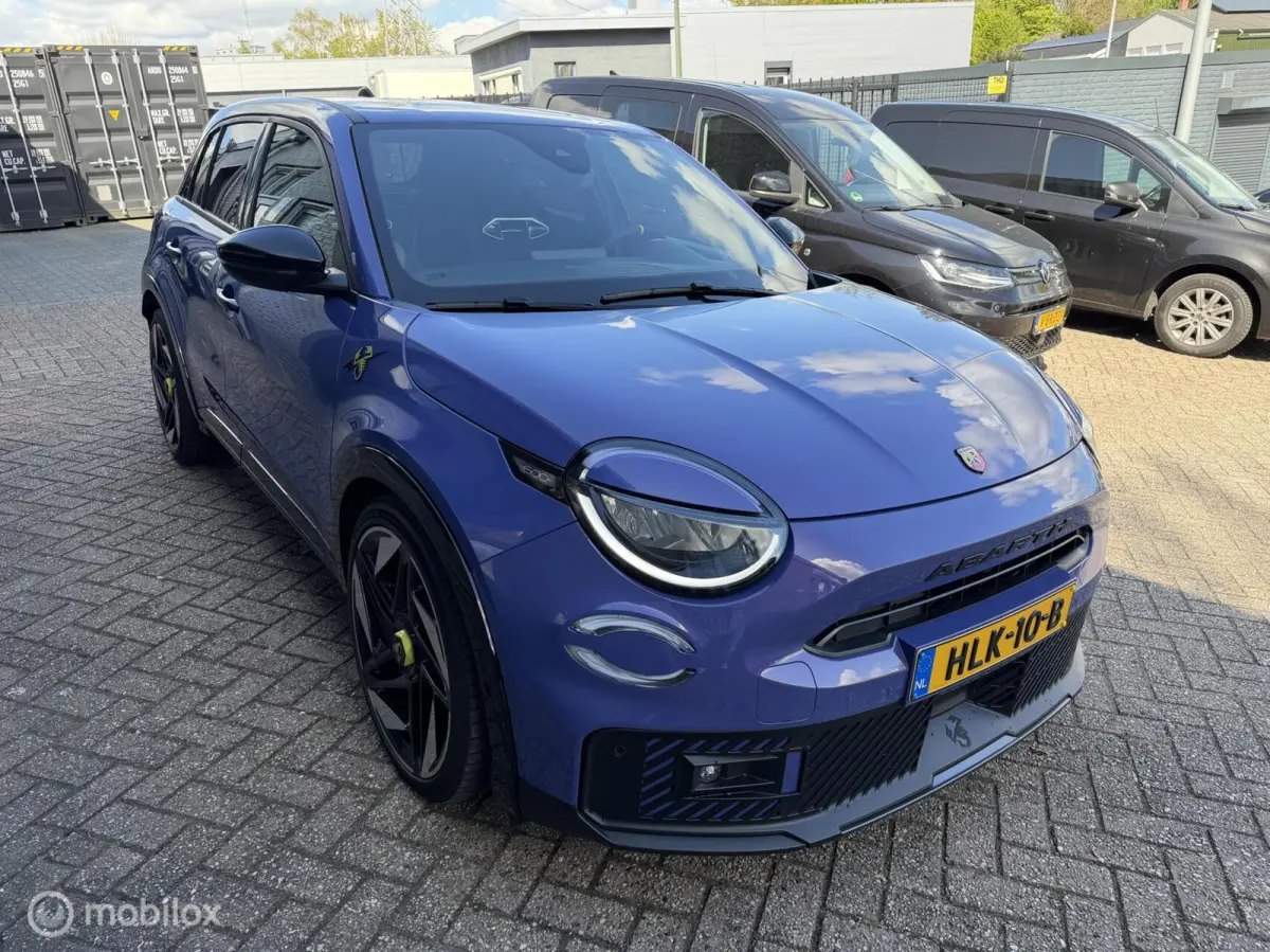 Scorpionissima 54 kWh 20" Sabelt Navi