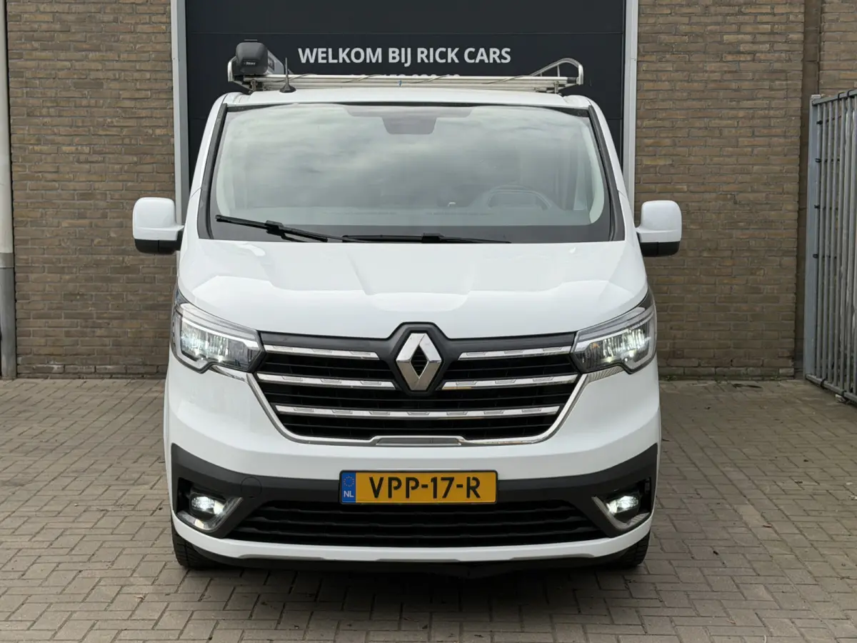 2.0 dCi 130 PK EURO 6 T30 L2H1 Work Edition CarPlay/trekhaak/cruise control
