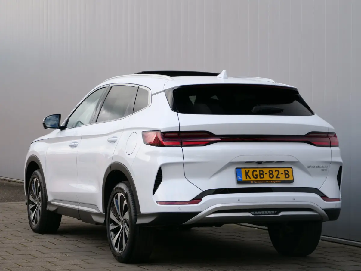 1.5 DM-i FWD Comfort 218 Pk 26,6 kWh PHEV Leder / Panoramadak / 125 km elektr. actieradius
