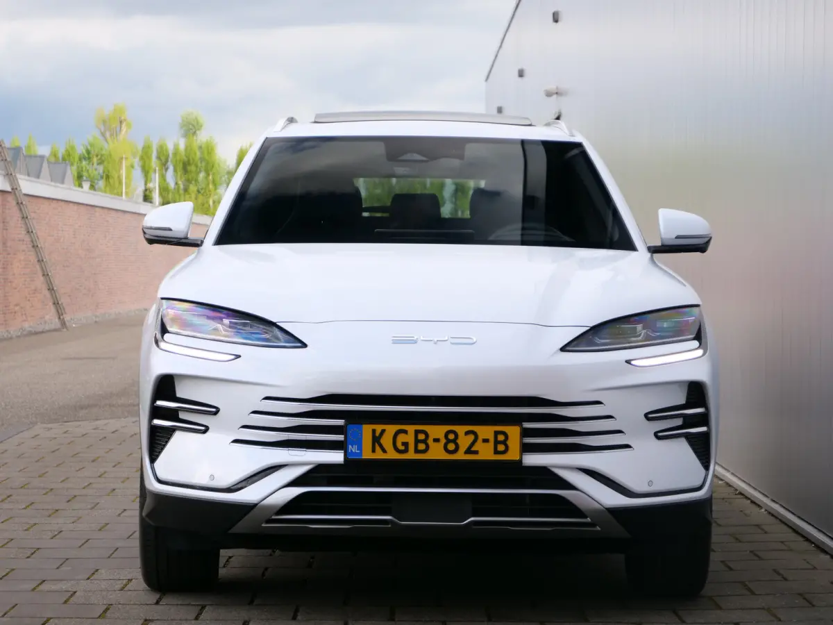 1.5 DM-i FWD Comfort 218 Pk 26,6 kWh PHEV Leder / Panoramadak / 125 km elektr. actieradius