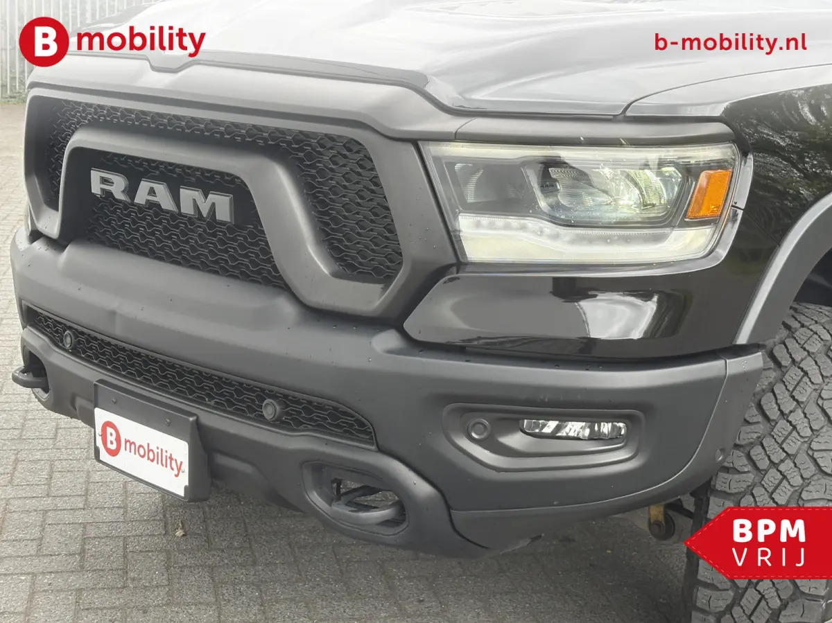 1500 5.7 V8 HEMI 4x4 Crew Cab REBEL Longhorn Panoramadak | Trekhaak | RAM BOX | Leer | Apple CarPlay | Camera
