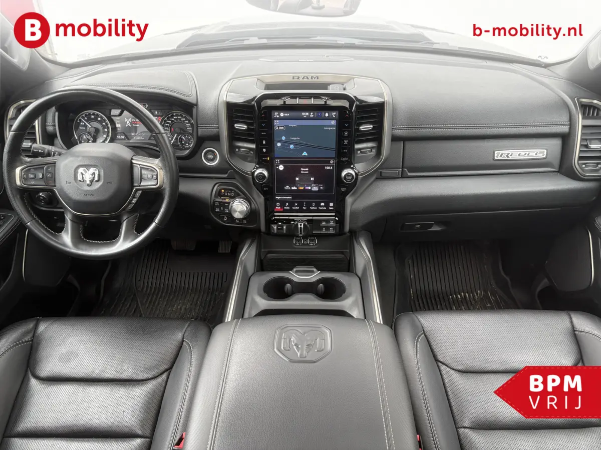1500 5.7 V8 HEMI 4x4 Crew Cab REBEL Longhorn Panoramadak | Trekhaak | RAM BOX | Leer | Apple CarPlay | Camera