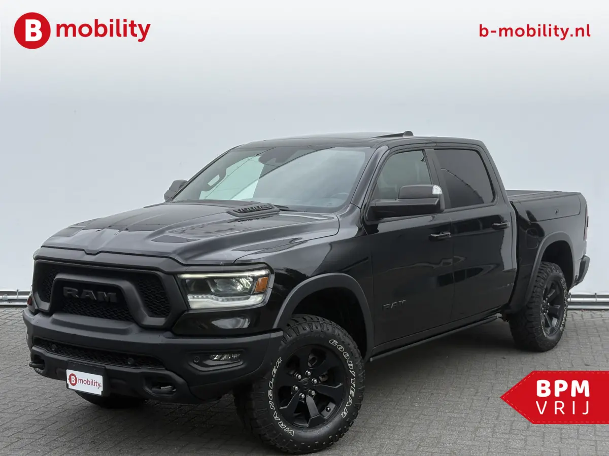 1500 5.7 V8 HEMI 4x4 Crew Cab REBEL Longhorn Panoramadak | Trekhaak | RAM BOX | Leer | Apple CarPlay | Camera
