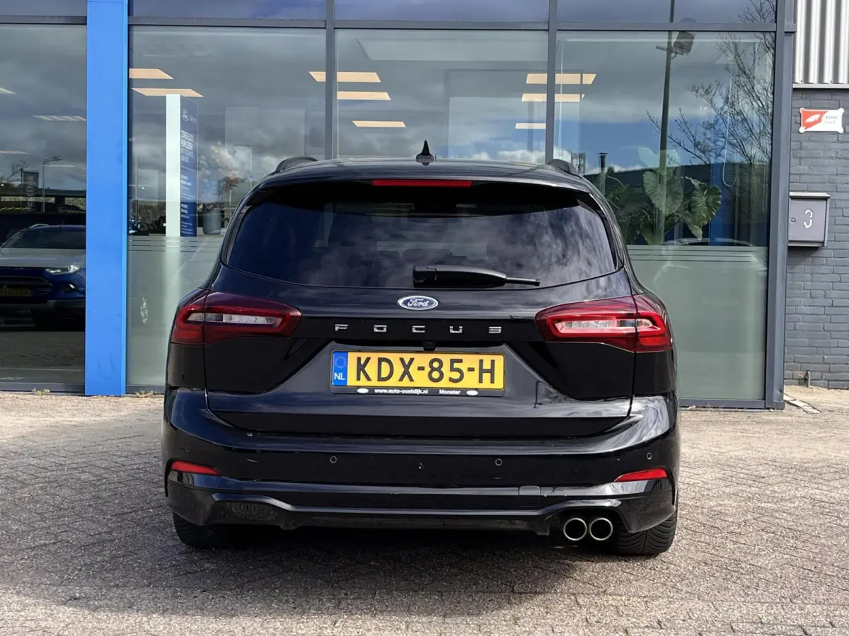 1.0 EcoBoost Hybrid ST Line 155PK Automaat Trekhaak Winterpack Cruise Camera Parkeersensoren Climate Full-LED Keyless Privacy Glass *1500KG Trekgewicht*