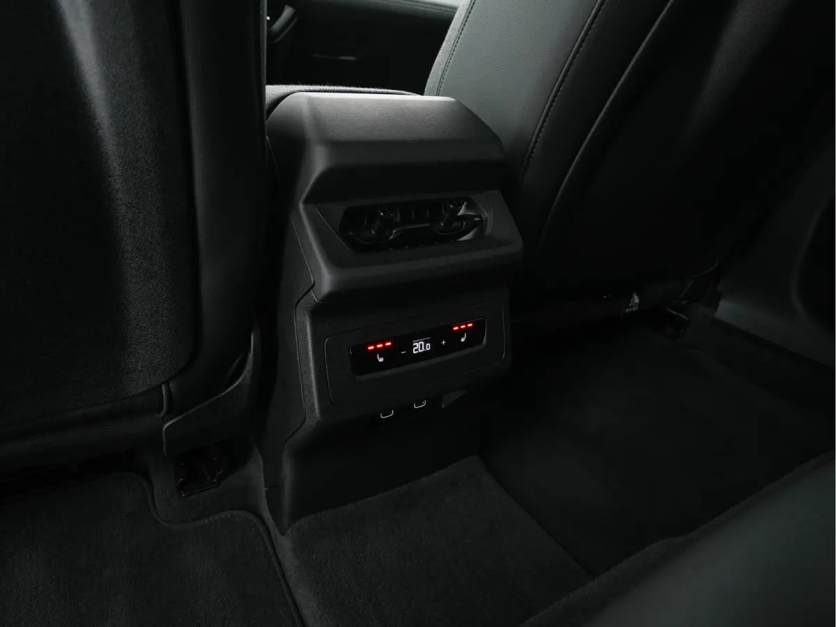 S edition 83 kWh [ 3-Fase-11kW ] {SOH-100%} (INCL-BTW) *MATRIX-LED | ADAPTIVE-CRUISE | TOP-VIEW | BLINDSPOT | KEYLESS | MEMORY-PACK | WIDESCREEN-COCKPIT | PRIVACY-GLASS | SHIFT-PADDLES | HEA