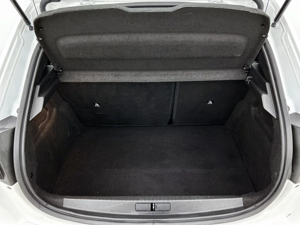 1.2 Active Pack | 1ste eigenaar | Parkeersensoren | Navigatie | 16"LMV | Airco | AppleCarPlay/Android