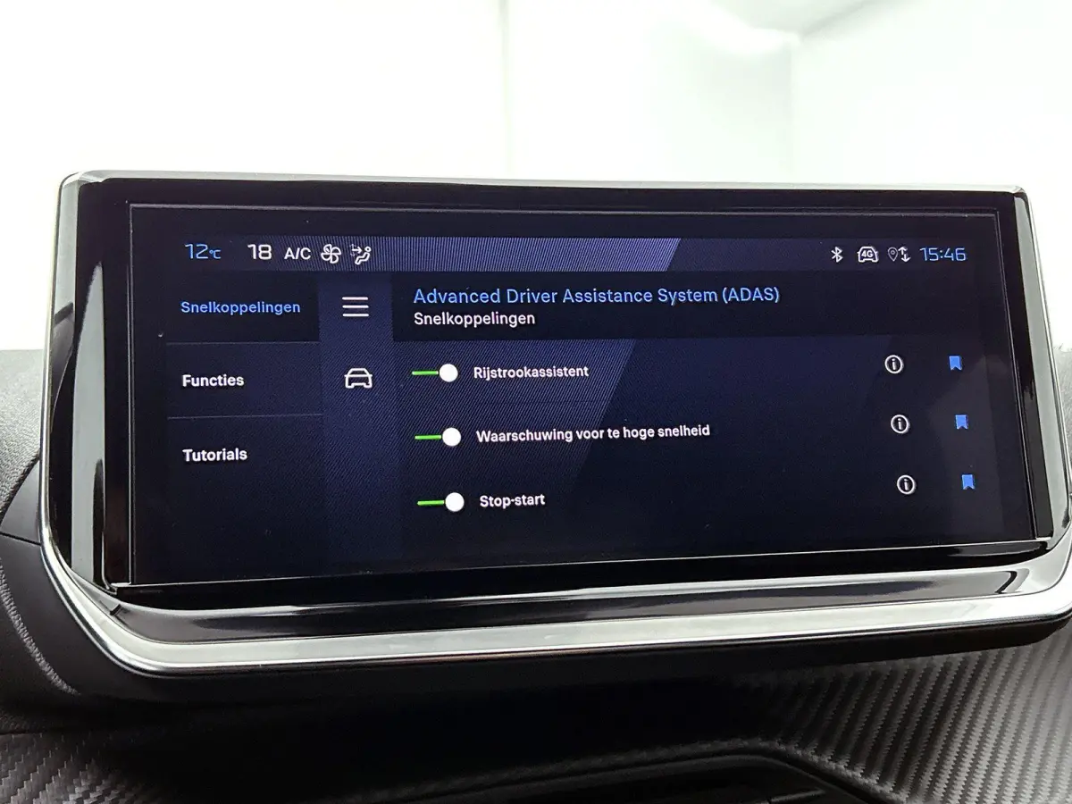 1.2 Allure 100pk | Apple Carplay/Android Auto | Climate Control | Cruise Control | 17"LMV | Parkeersensoren | LED | Apple Carplay/Android Auto |
