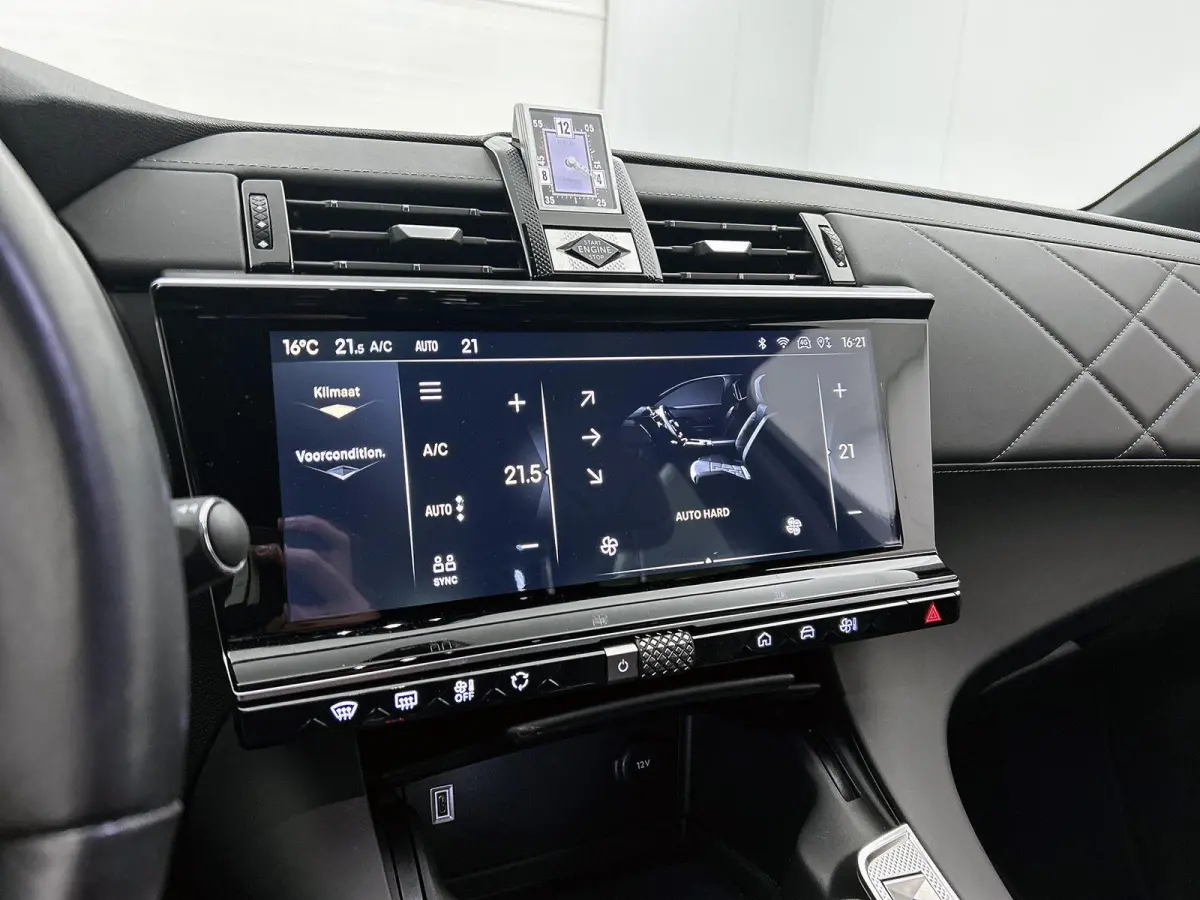 E-Tense Rivoli 225pk Automaat | Elektrische Bestuurdersstoel | Elektrische Klep | Navigatie | Climate Control | Cruise Control | 19"LMV | Matrix-LED | Leder |