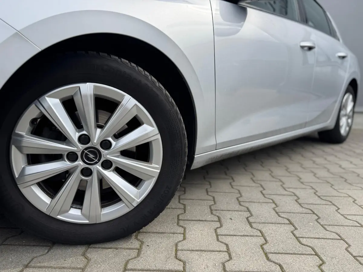 1.2 Business Edition | Nieuwe Distributie | LED | Camera | CarPlay | Navigatie | Cruise | Climate | Lichtmetaal | Stuur/Stoelverwarming