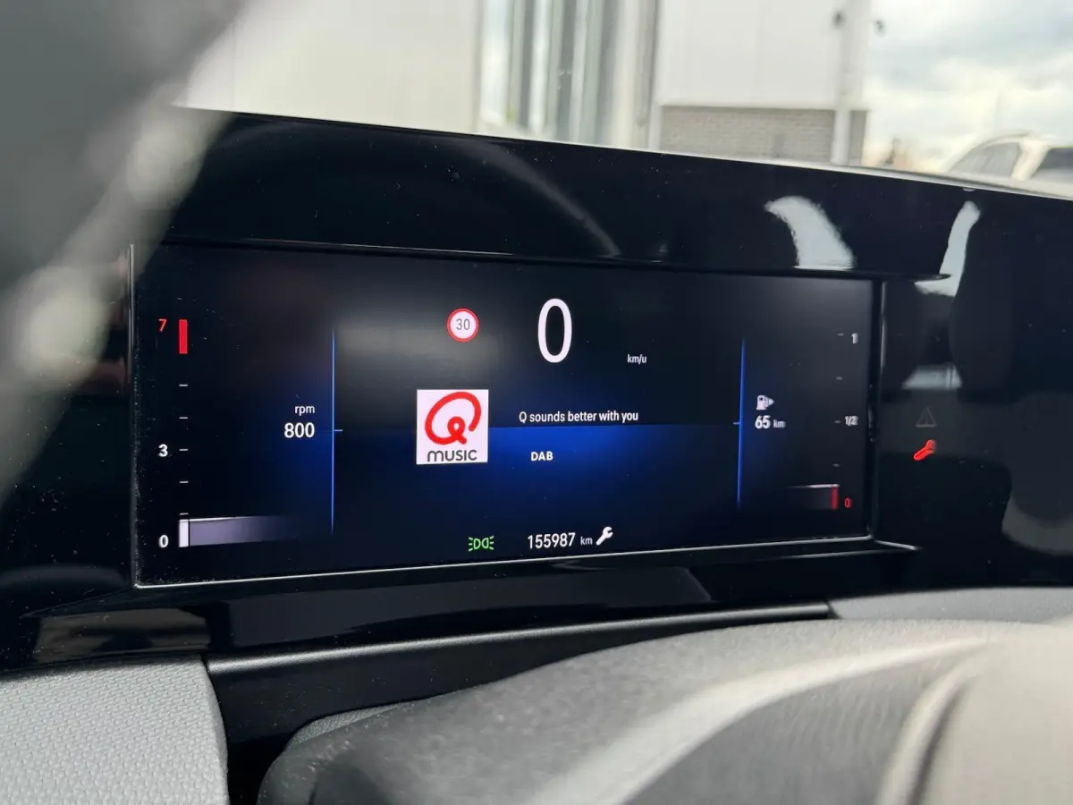 1.2 Business Edition | Nieuwe Distributie | LED | Camera | CarPlay | Navigatie | Cruise | Climate | Lichtmetaal | Stuur/Stoelverwarming