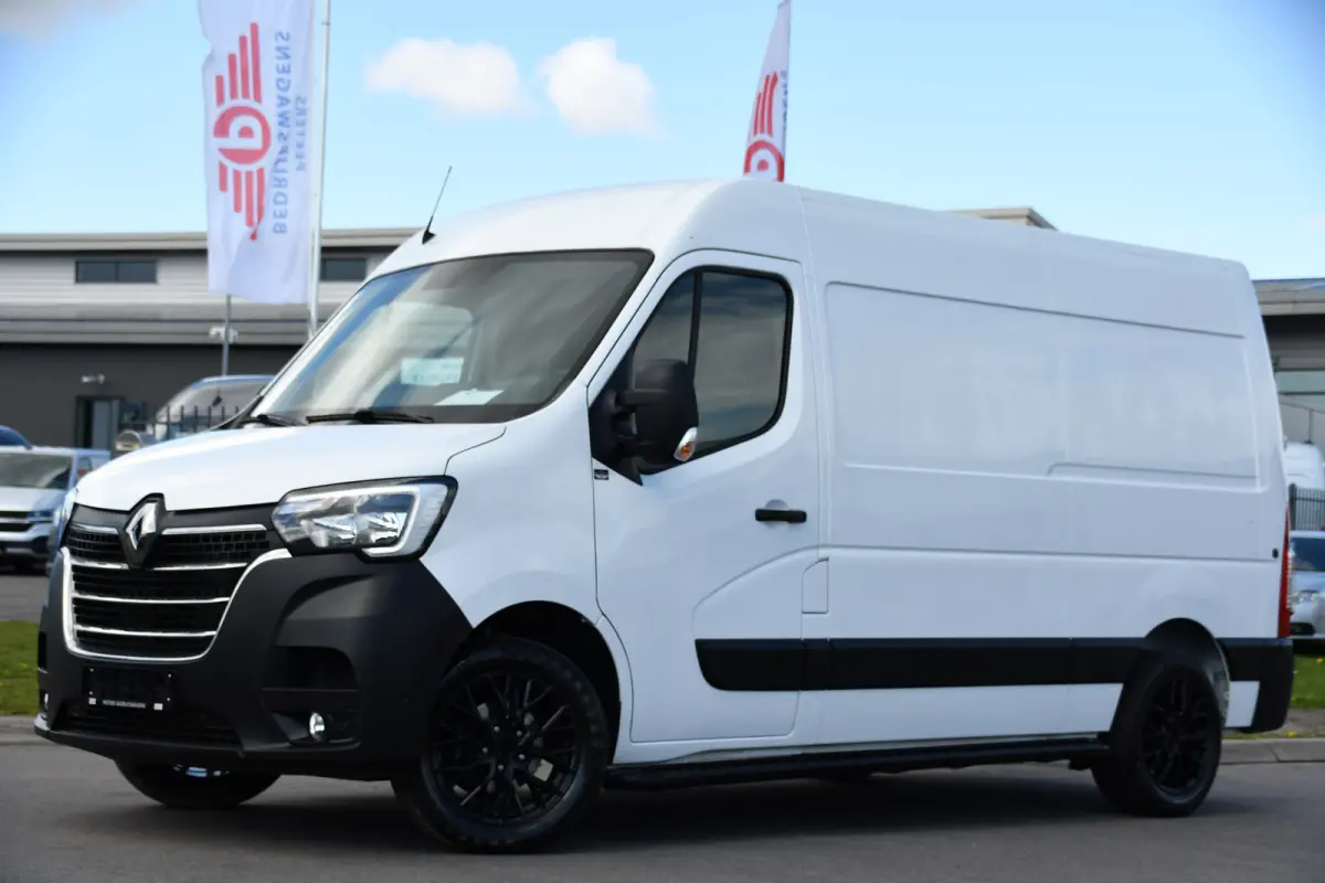 T35 2.3 dCi 150 L2H2 PB Edition Camera, Cruise, Carplay, LED, Trekhaak, Automaat, 150pk, Sensoren, NAVI, Uniek!