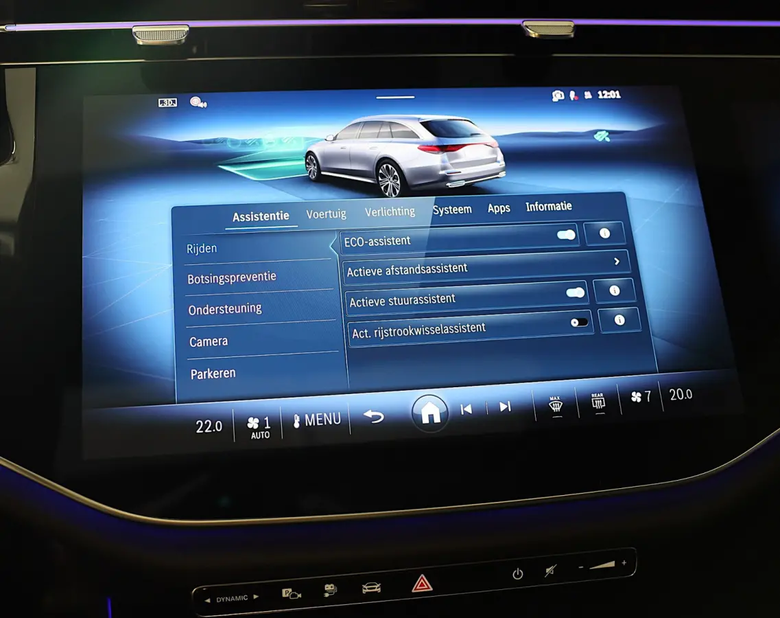 300 e AMG 53 Look / HYPERSCREEN / Massage / Burmester 4D / Head Up / 360 Camera / Acc / Open Panoram