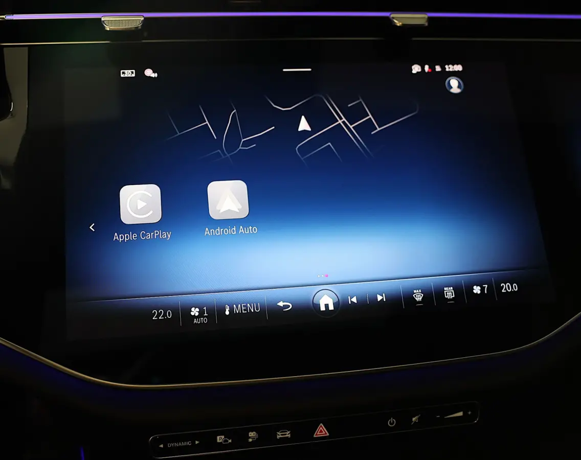300 e AMG 53 Look / HYPERSCREEN / Massage / Burmester 4D / Head Up / 360 Camera / Acc / Open Panoram