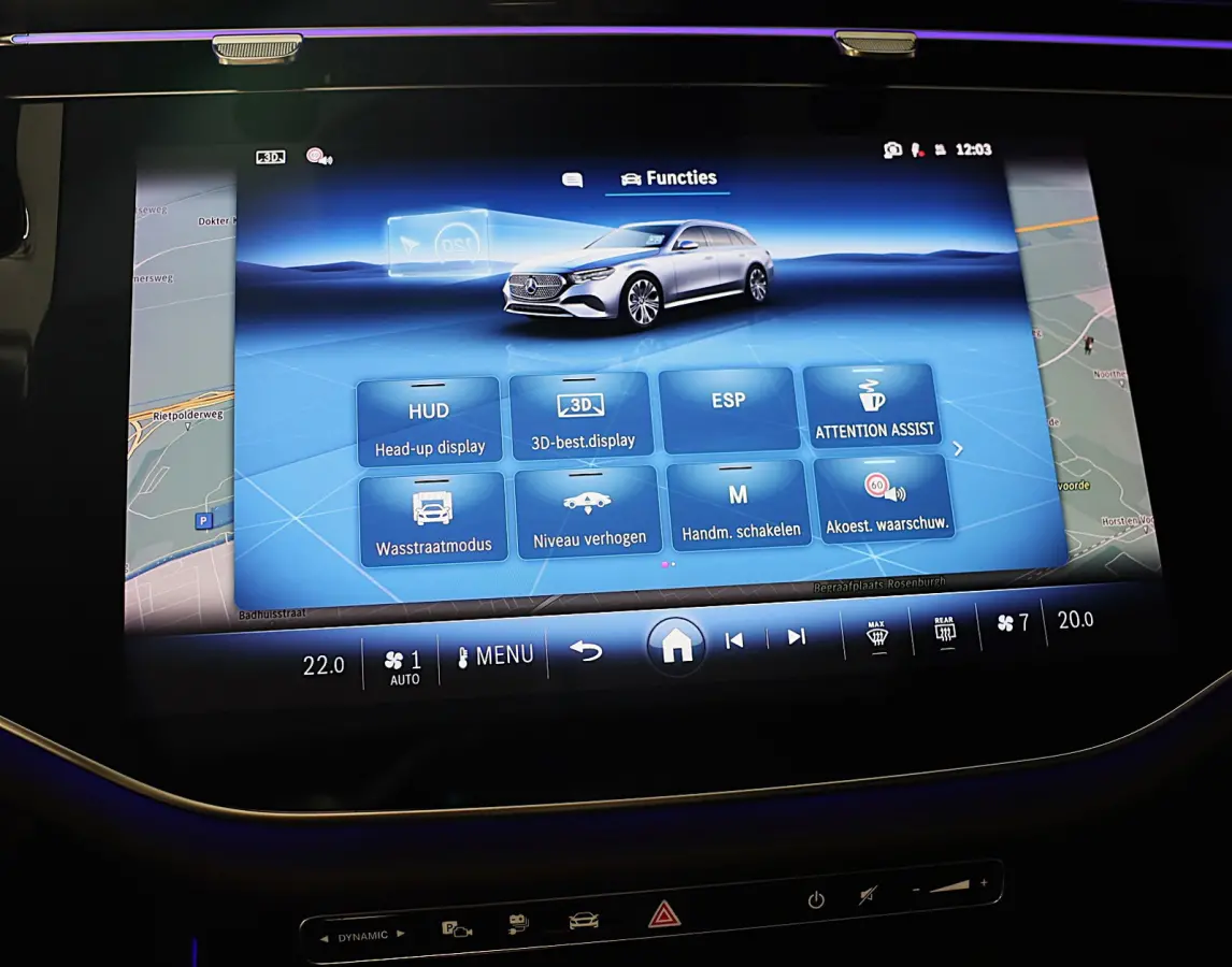300 e AMG 53 Look / HYPERSCREEN / Massage / Burmester 4D / Head Up / 360 Camera / Acc / Open Panoram