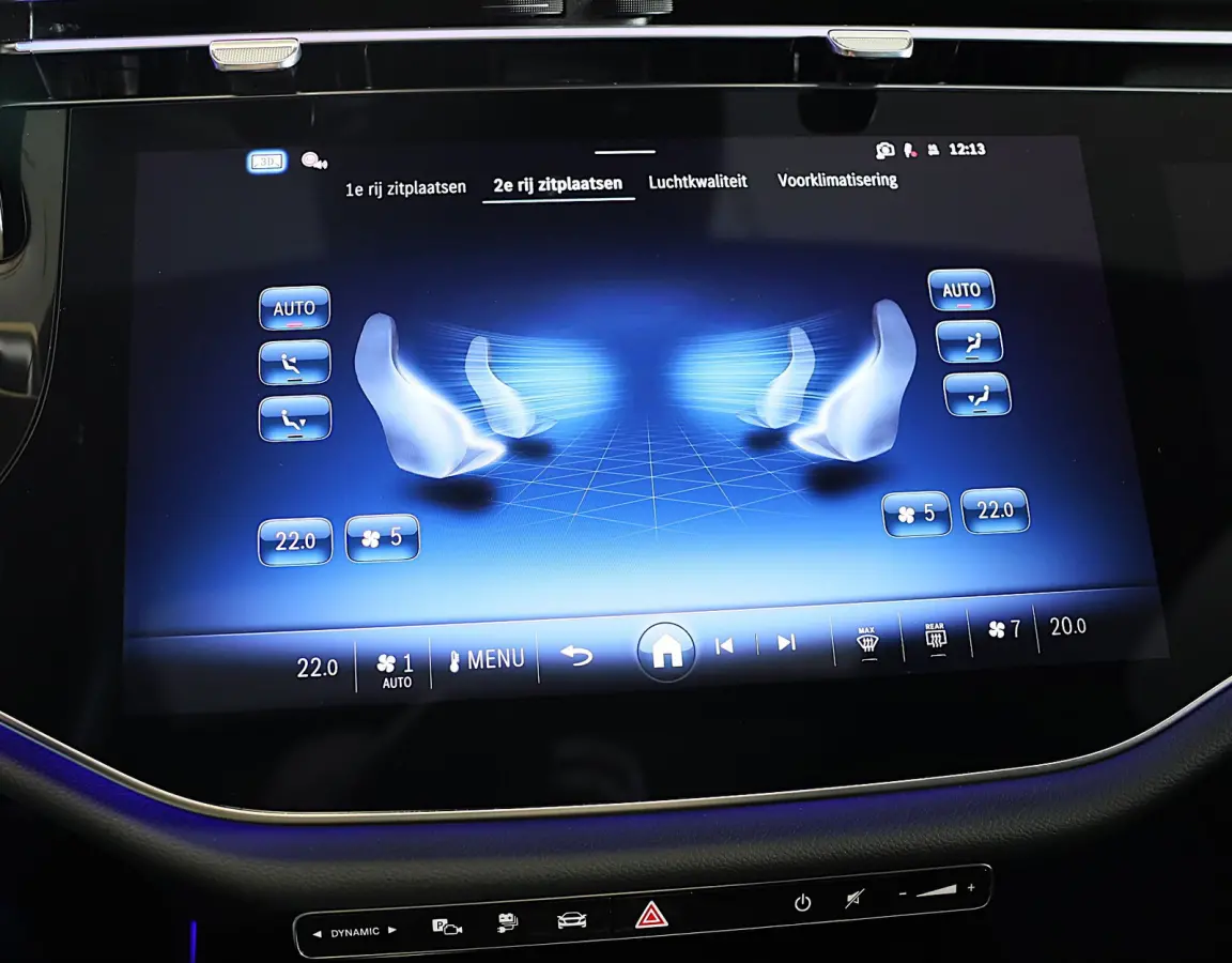 300 e AMG 53 Look / HYPERSCREEN / Massage / Burmester 4D / Head Up / 360 Camera / Acc / Open Panoram