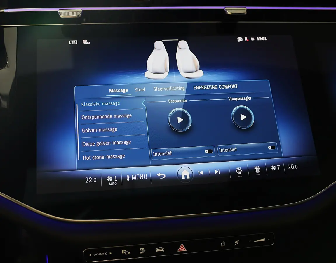 300 e AMG 53 Look / HYPERSCREEN / Massage / Burmester 4D / Head Up / 360 Camera / Acc / Open Panoram