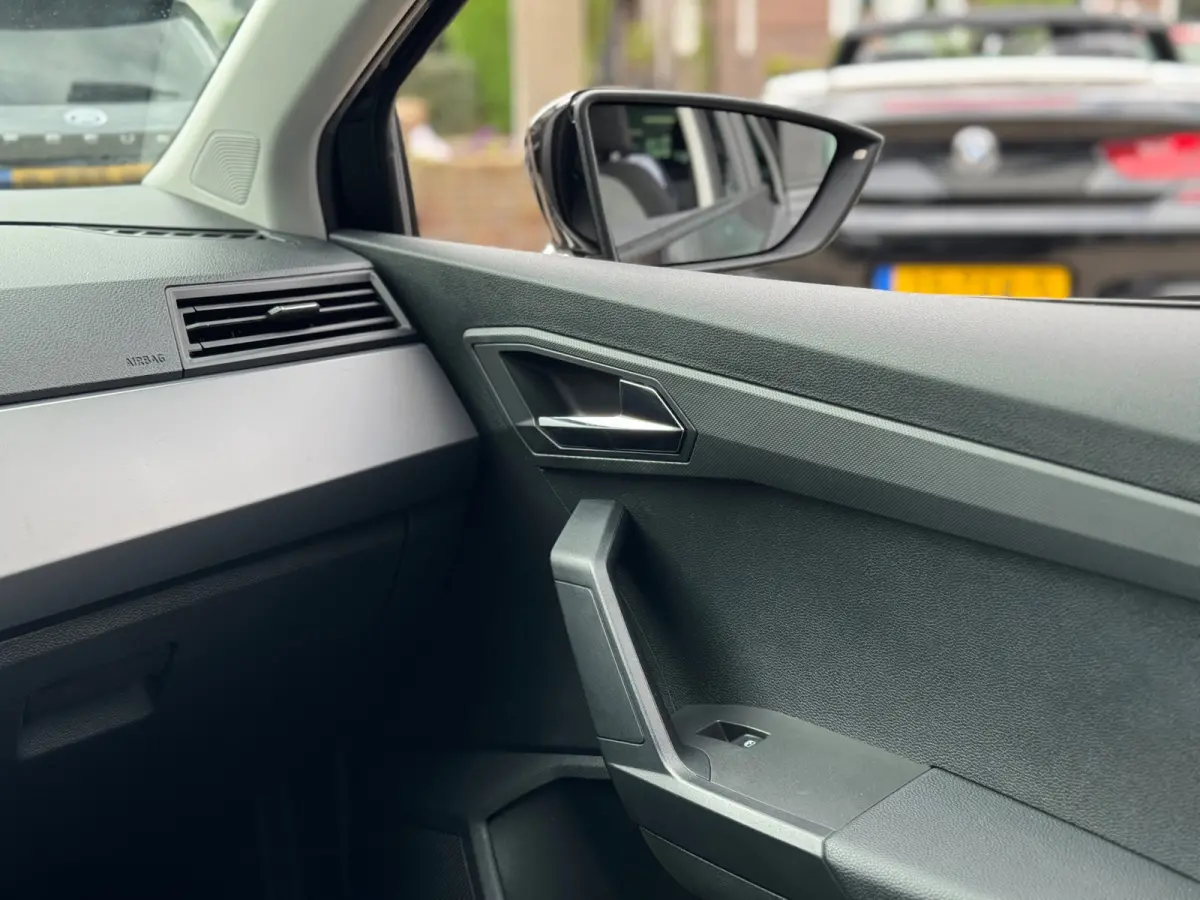 2019 NAVI CLIM NAP 1.0 TSI Style Business Intense