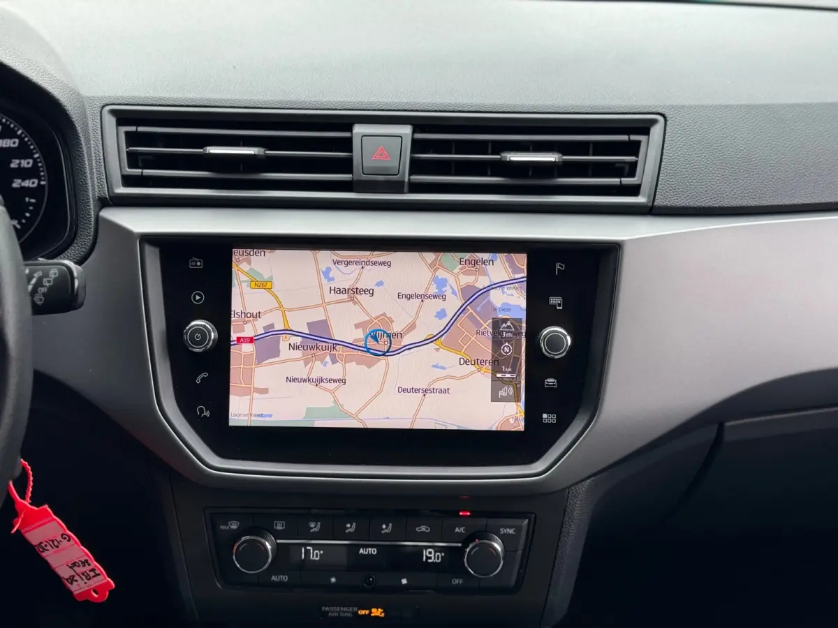 2019 NAVI CLIM NAP 1.0 TSI Style Business Intense
