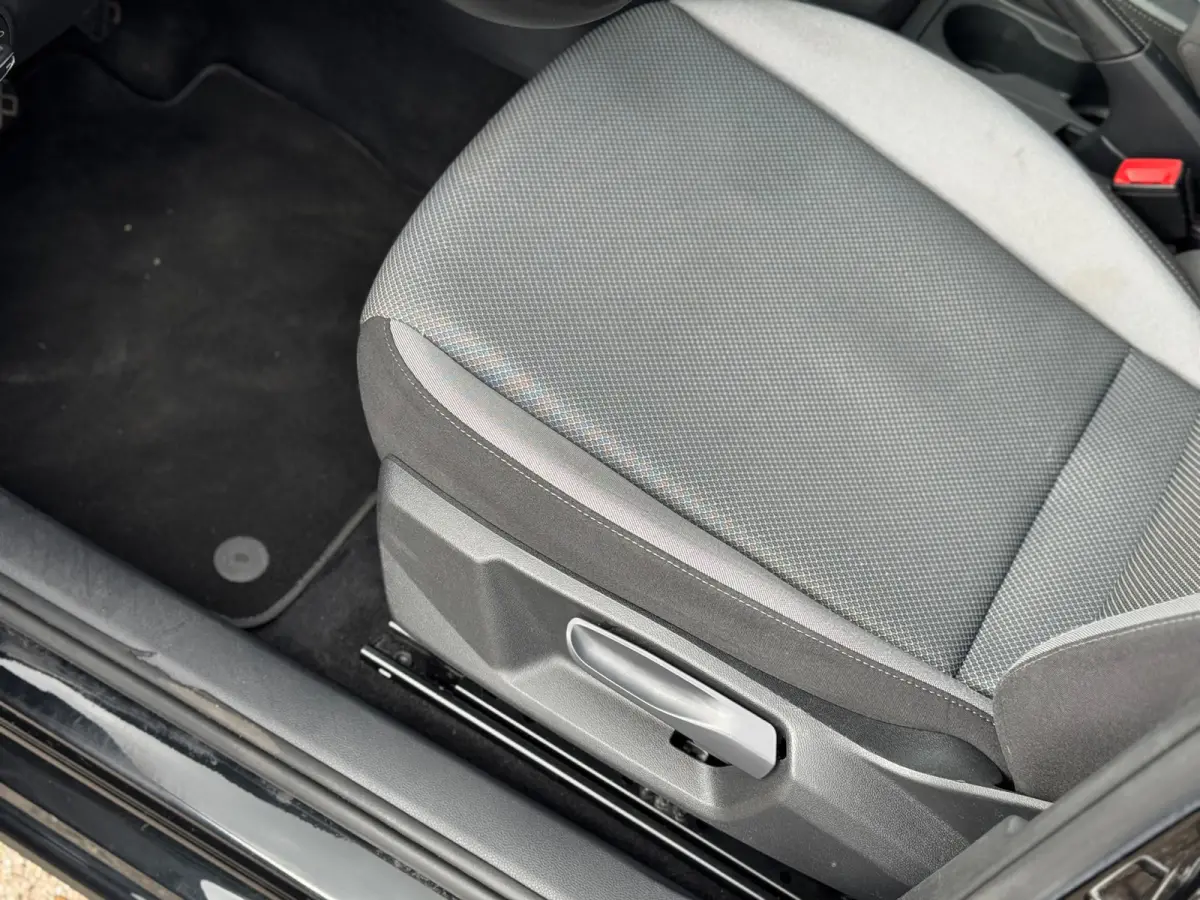 2019 NAVI CLIM NAP 1.0 TSI Style Business Intense