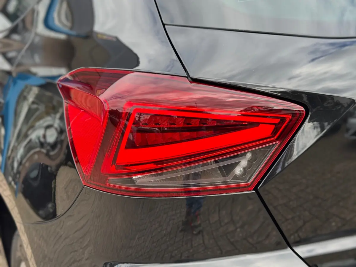 2019 NAVI CLIM NAP 1.0 TSI Style Business Intense