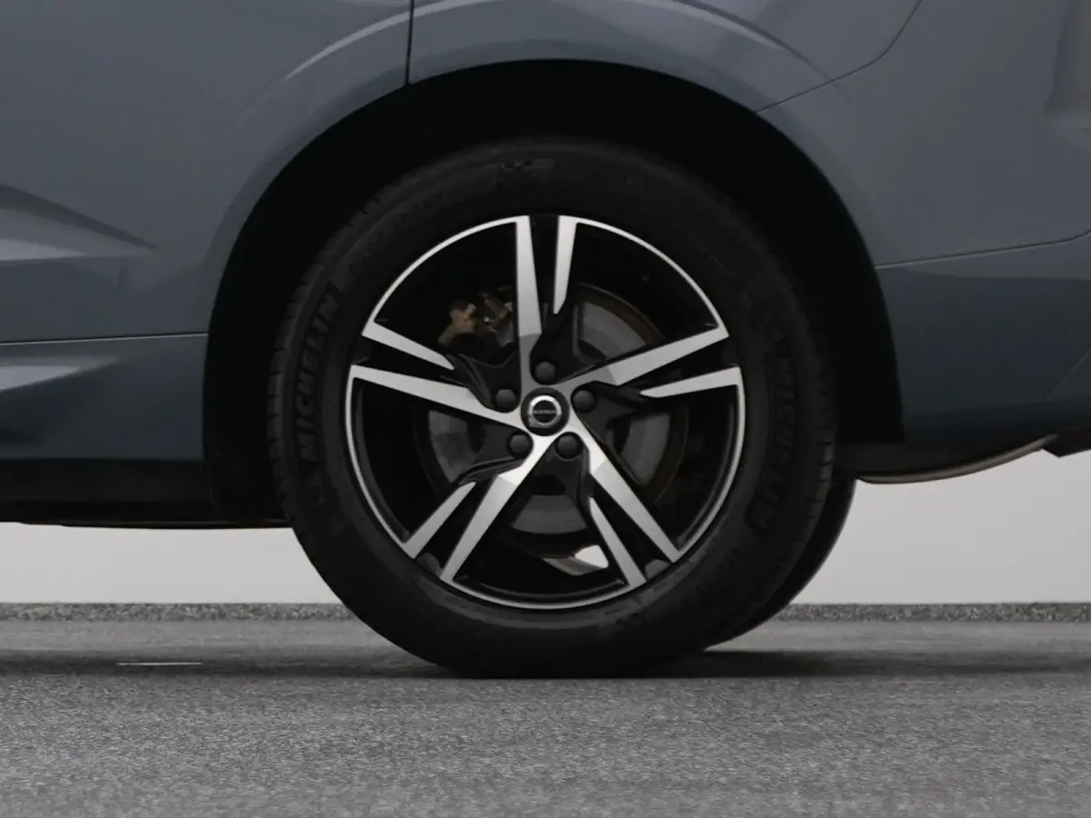 2.0 T6 Plug-in hybrid AWD R-Design | LONG RANGE |  PANO | CAMERA | KEYLESS | STOEL- EN STUURVERW.