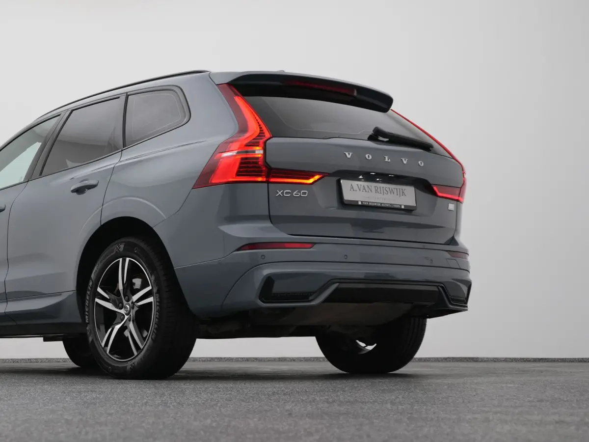 2.0 T6 Plug-in hybrid AWD R-Design | LONG RANGE |  PANO | CAMERA | KEYLESS | STOEL- EN STUURVERW.