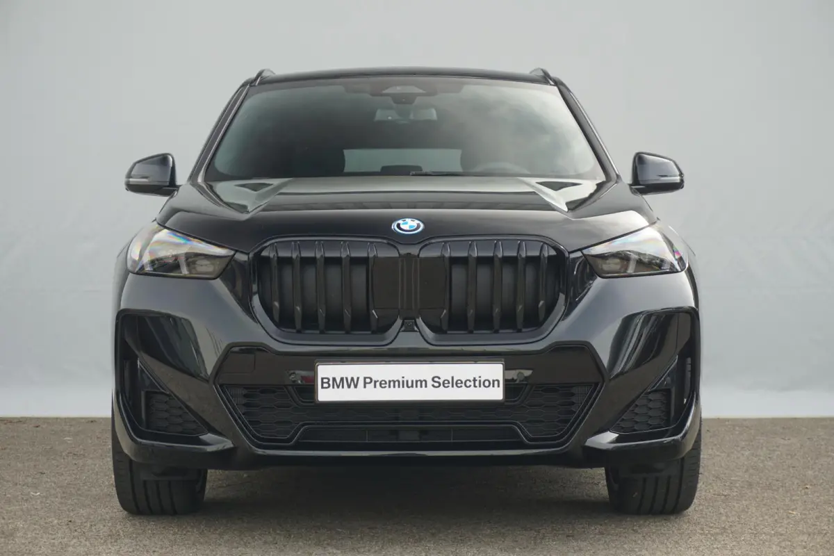 xDrive25e | M Sportpakket Pro | Harman Kardon | Driving Assistant Plus | Head-Up Display | Trekhaak