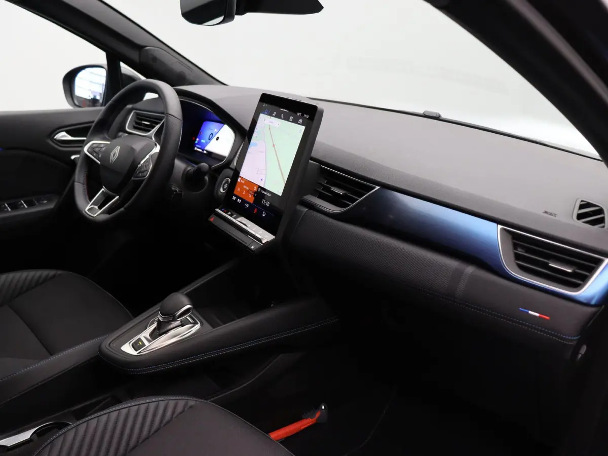 1.6 E-Tech full hybrid 145 esprit Alpine | LED | Achteruitrijcamera | Verwarmt stuurwiel | Keyless | Adaptive cruise.