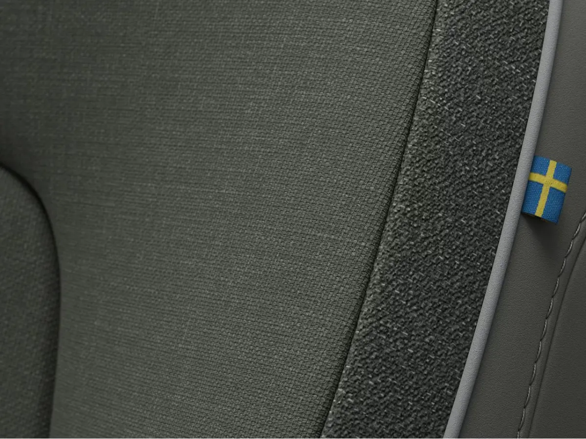 P8 AWD Ultra 69 kWh | Panoramadak | Parkeer assistent | Pine Interieur