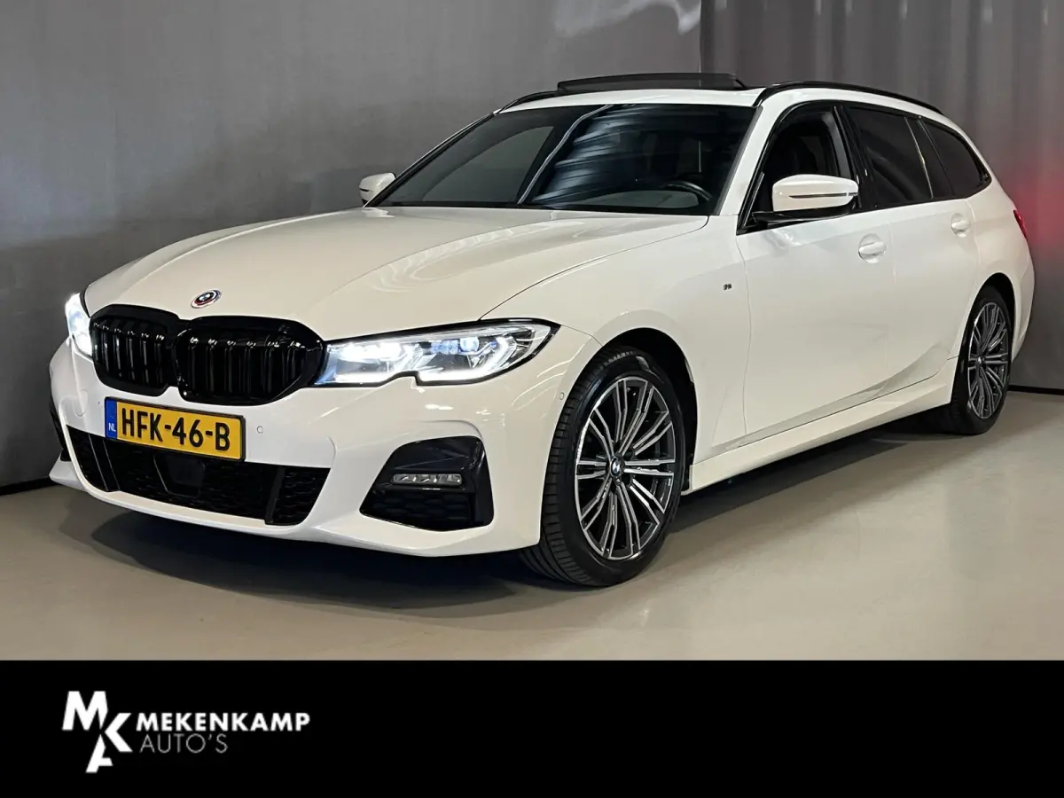 330i M Sport 18"/Panoramadak/Laser LED/Harman Kardon/Dodehoek/Adaptieve cruise/Keyless/Stoelverwarming