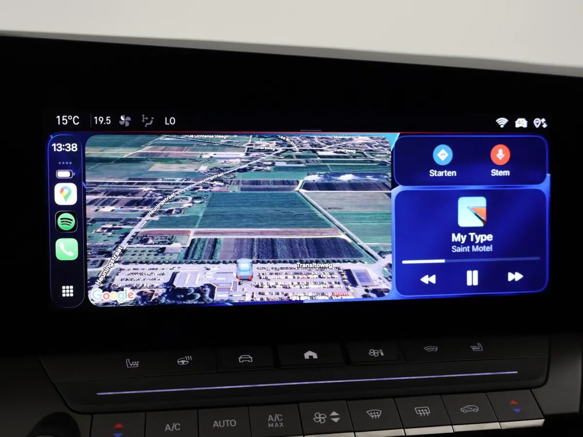 1.2 ULTIMATE AUT. + PANORAMA | HEAD-UP | ADAPTIVE CRUISE | CARPLAY | 360 CAMERA
