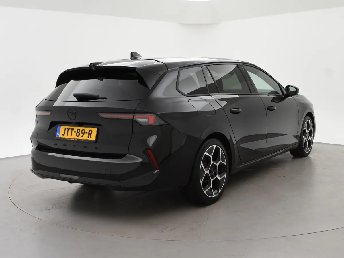 1.2 ULTIMATE AUT. + PANORAMA | HEAD-UP | ADAPTIVE CRUISE | CARPLAY | 360 CAMERA