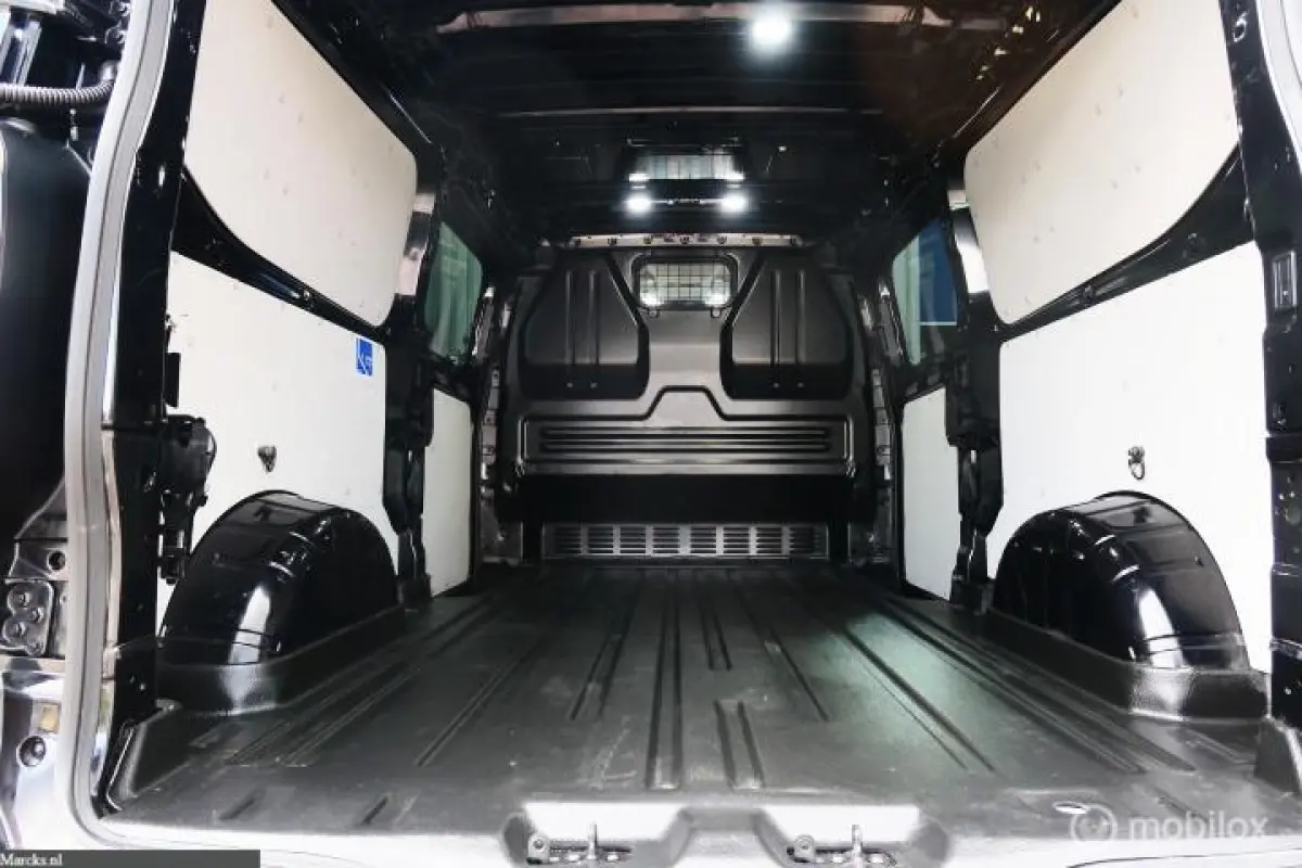 L2 Automaat 2 Schuifdeuren EURO6 BPM VRIJ