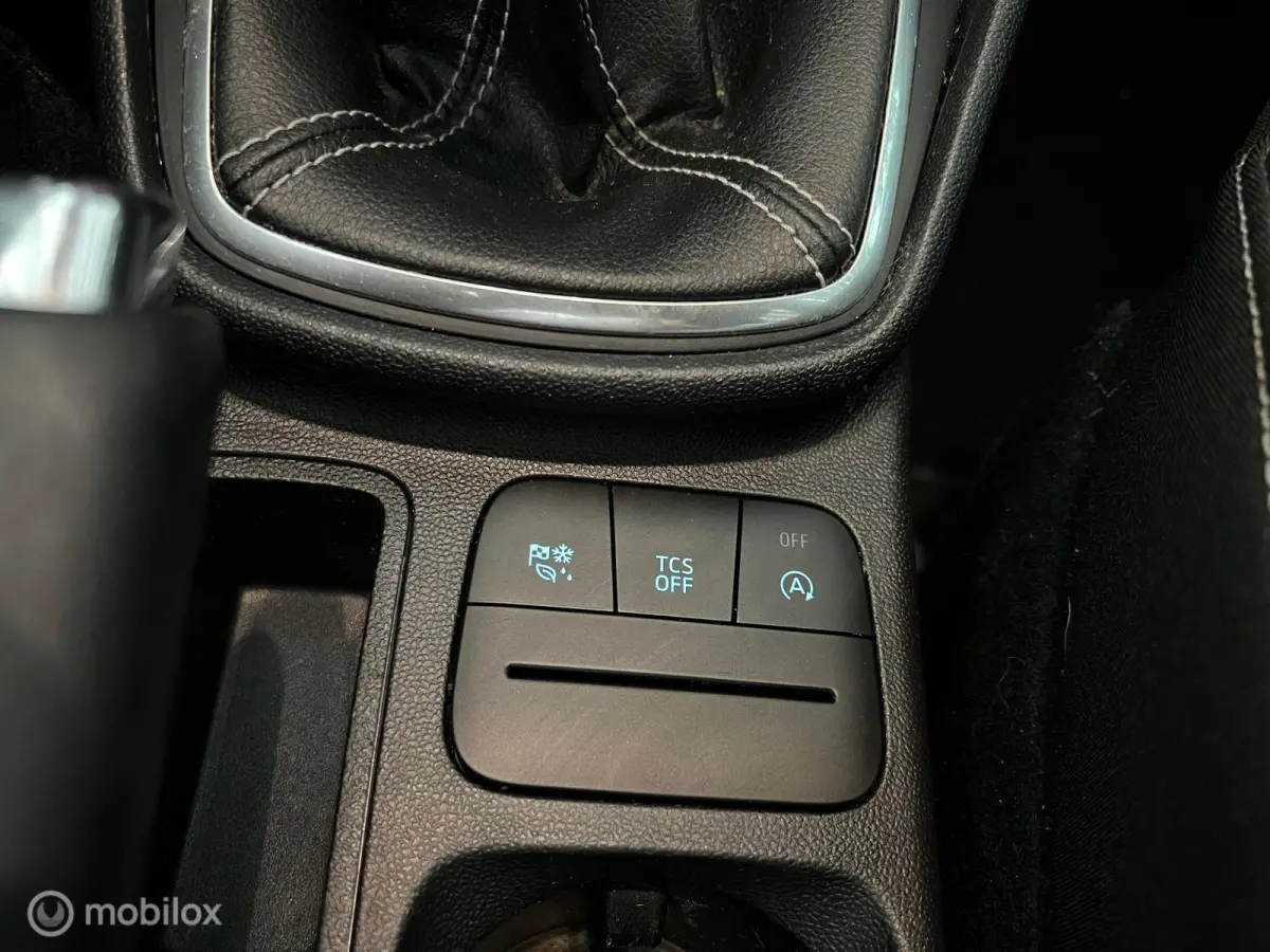 1.0 EcoBoost Hybrid Titanium-NAVI-CRUISE-AIRCO-CARPLAY-BLUETOOTH