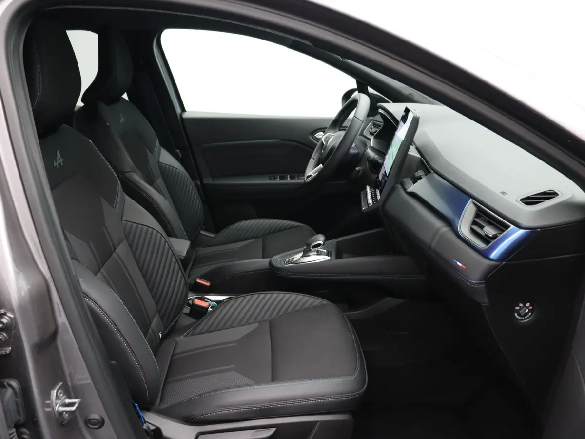 E-Tech full hybrid 145pk Esprit Alpine | Stuurverwarming | Adaptive Cruise | Digitale Cockpit | Achteruitrijcamera | Google Navigatie |